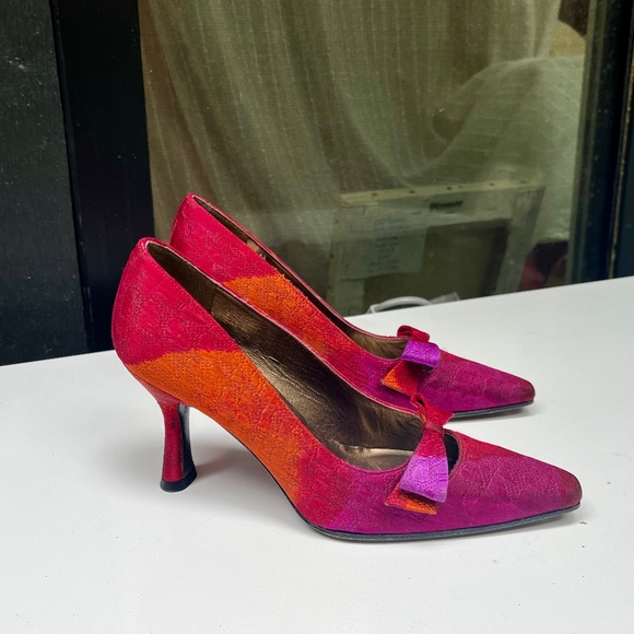 Stuart Weitzman Ombre Heels, Vintage Square Toe, Pink / Orange / Purple, 4.5 EUC - Picture 1 of 11